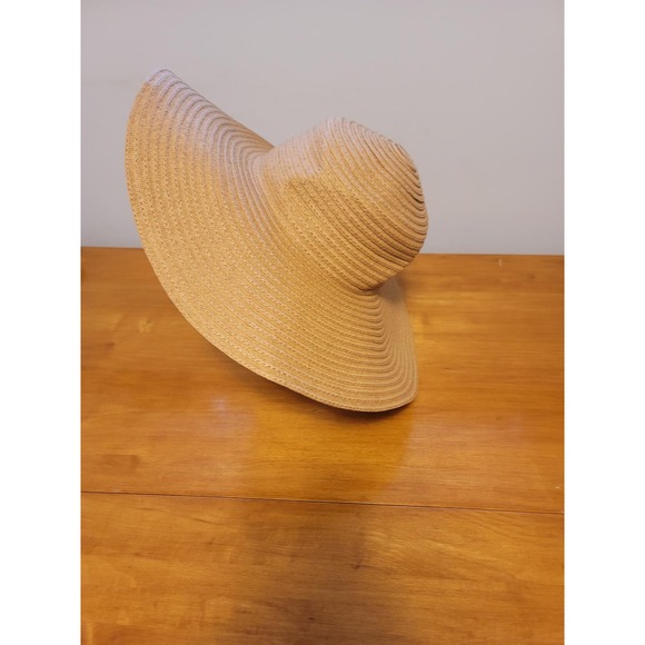 Beach Floppy Sun Hat - Picture 2 of 4
